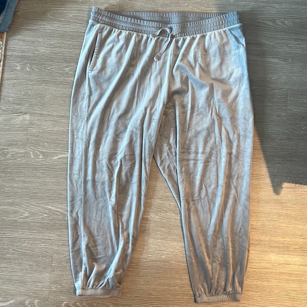 Grey/Sliver Velour Jogger Pants - Old Navy - XXL